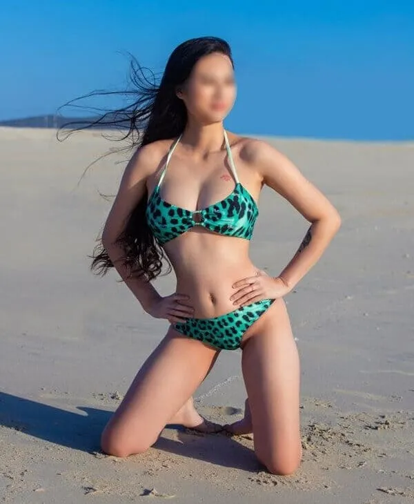 Bikini Celebrities Service